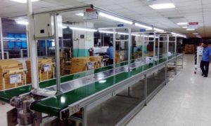 assembly line belt conveyor